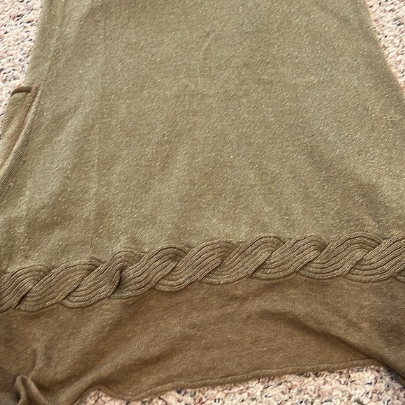 Cute vest - Picture 4 of 5